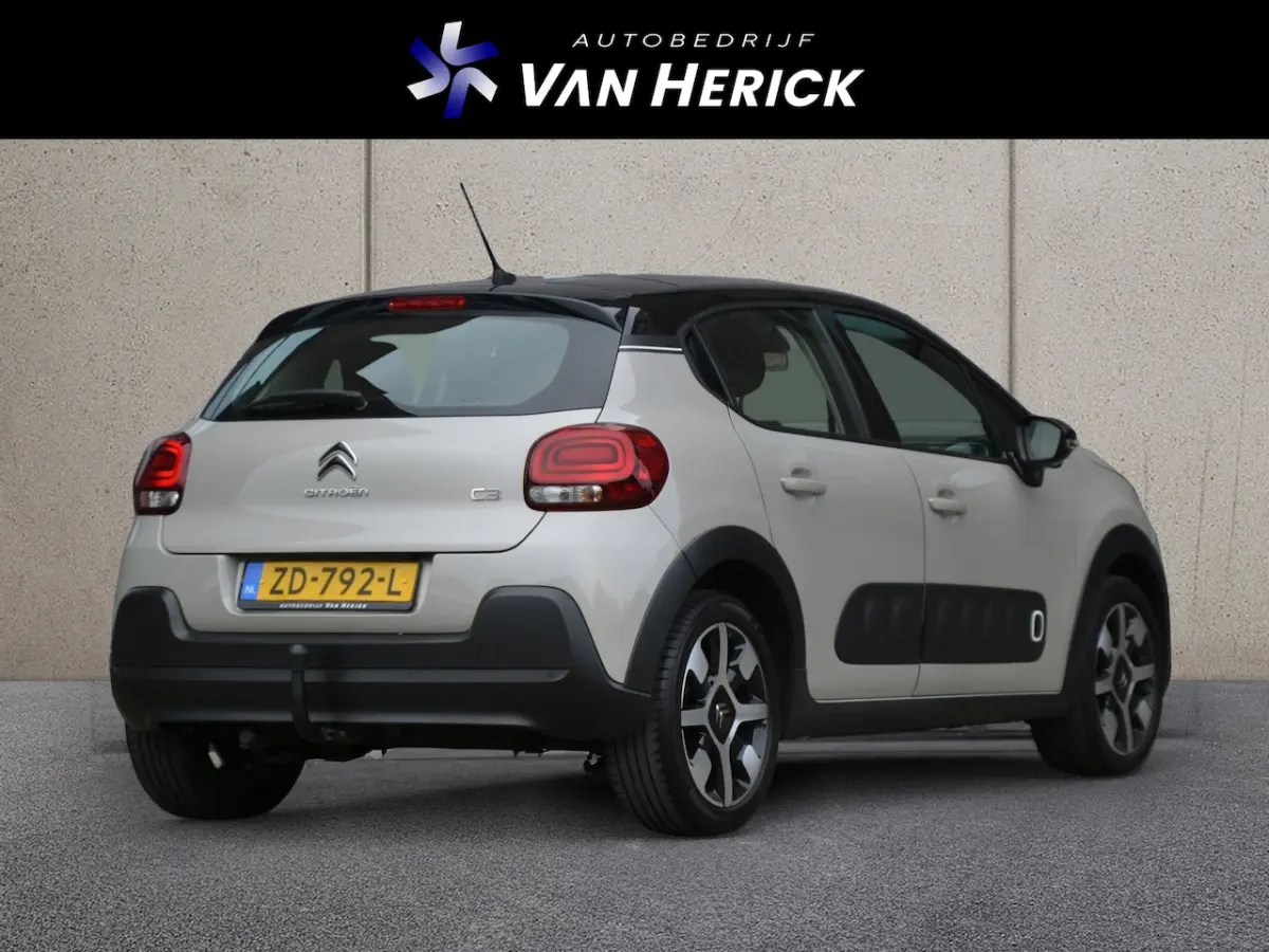 1.2 PureTech S&S Shine | Panoramadak | Achteruitrijcamera | Navigatie