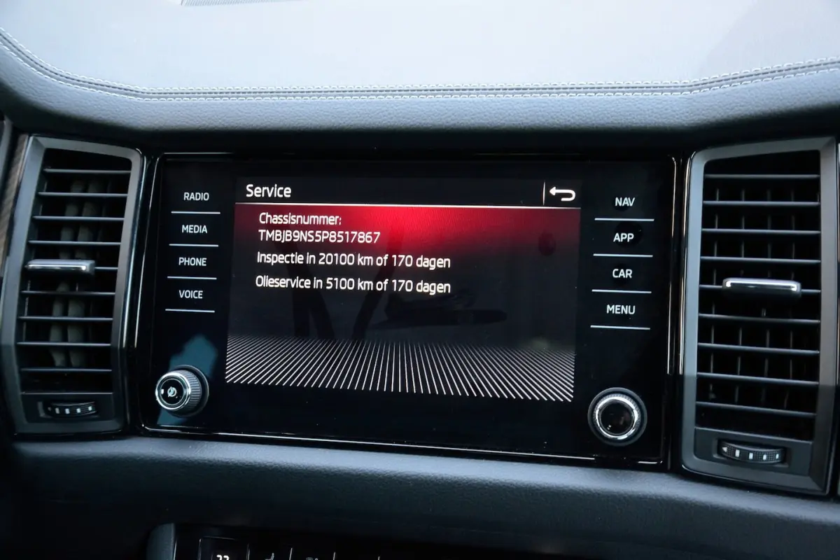 1.5 TSI Sportline Business 7p. Automaat | Keyless | Achteruitrijcamera | Stoelverwarming