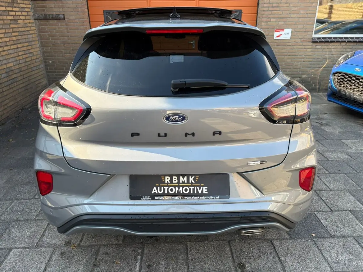 1.0 EcoBoost Hybrid ST-Line X