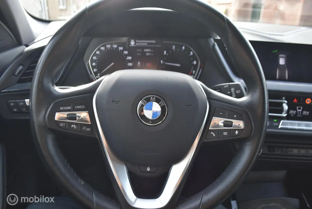 118i Luxury Exe Aut Led leder acc cruise