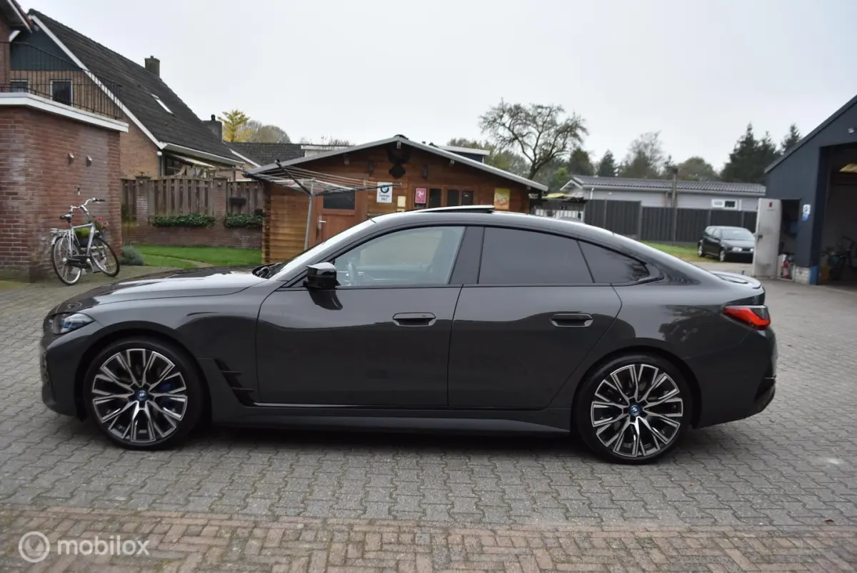 M50 Gran coupe M Sportstoelen i4 M50 M Sportsitze laser