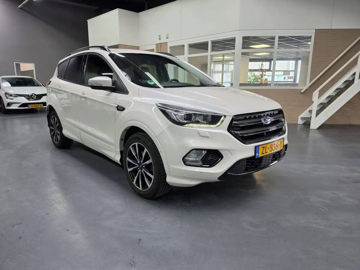 1.5 EcoBoost ST Line CAMERA LED TREKHAAK CARPLAY NAP NL AUTO