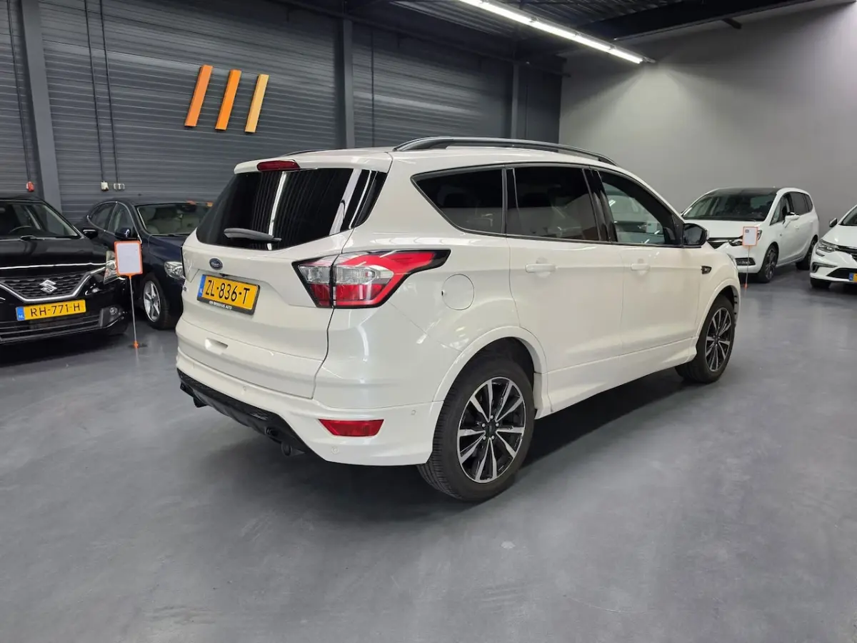 1.5 EcoBoost ST Line CAMERA LED TREKHAAK CARPLAY NAP NL AUTO