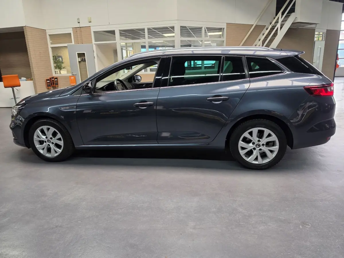 1.3 TCe Limited NAVI TREKHAAK NAP NL AUTO