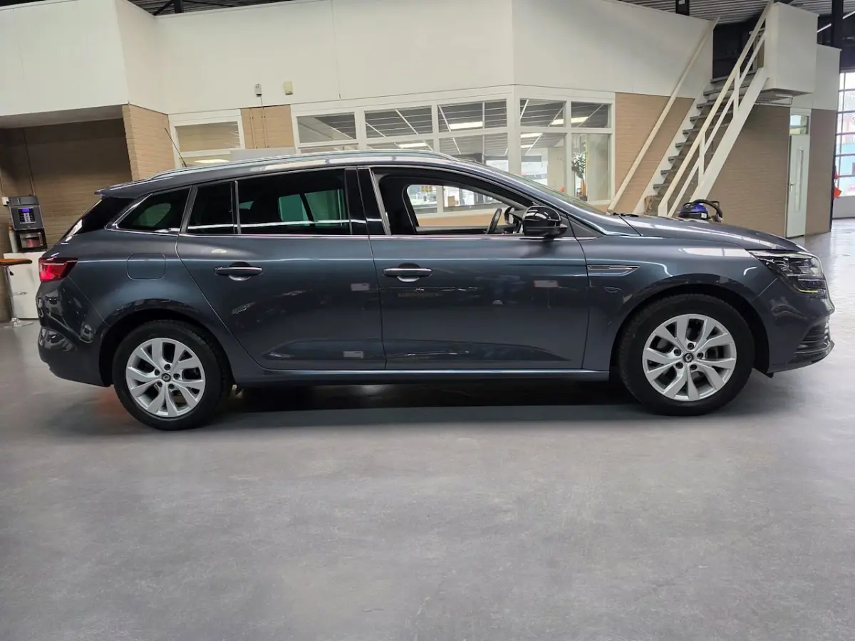 1.3 TCe Limited NAVI TREKHAAK NAP NL AUTO