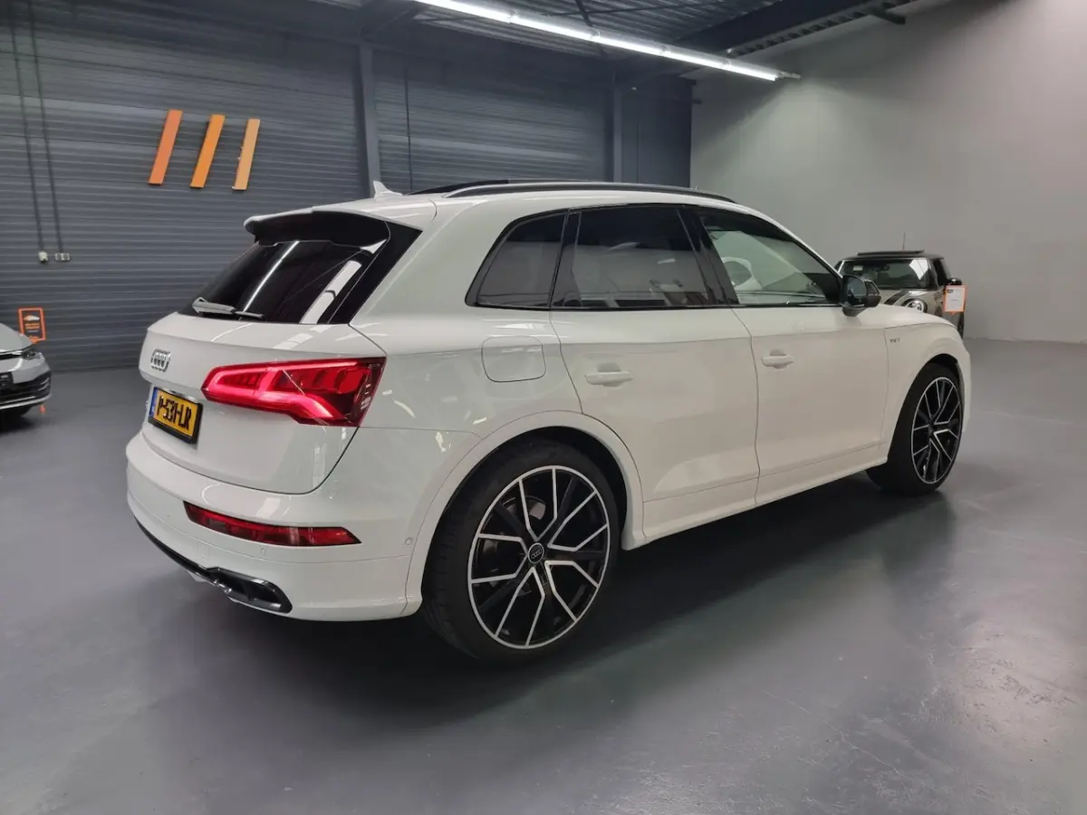 3.0 TFSI SQ5 quattro Pro Line Plus PANO B&O ACC LUCHTVERING