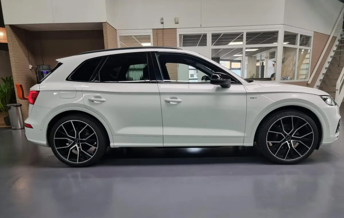 3.0 TFSI SQ5 quattro Pro Line Plus PANO B&O ACC LUCHTVERING