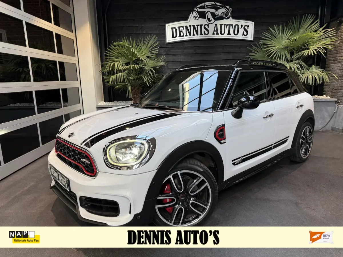 2.0 John Cooper Works ALL4 Chili Full Options pano