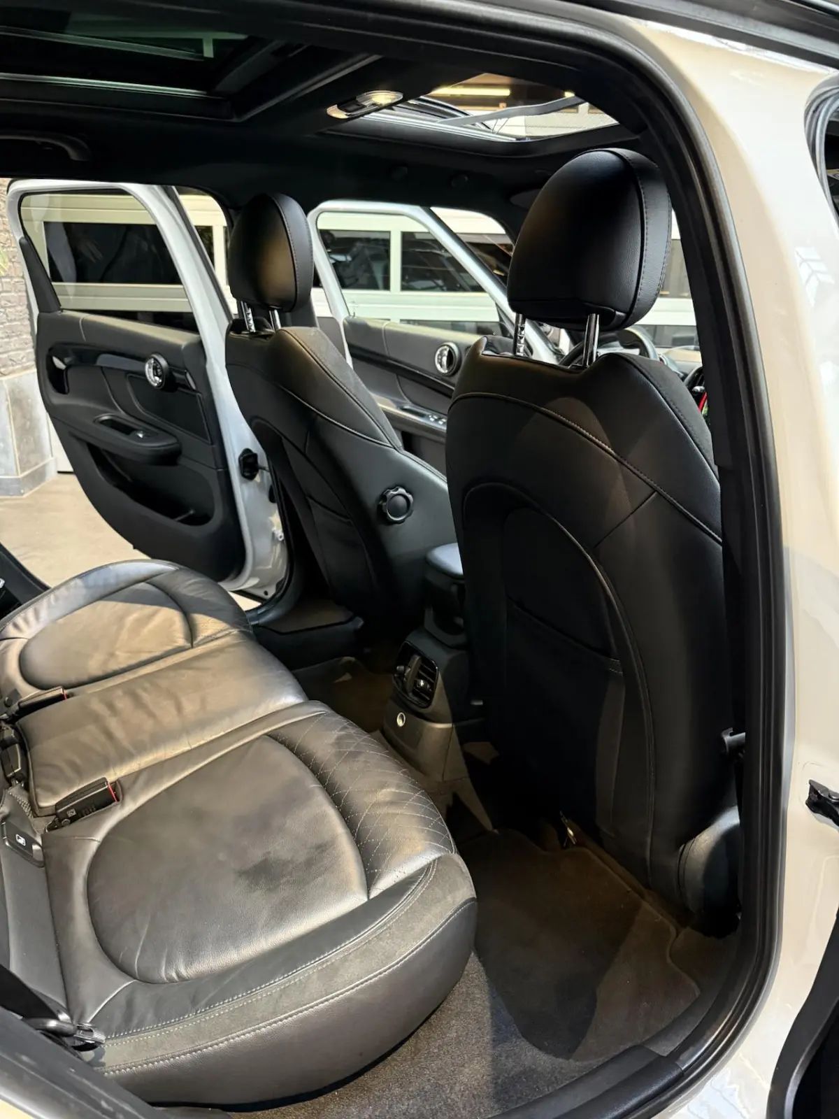 2.0 John Cooper Works ALL4 Chili Full Options pano