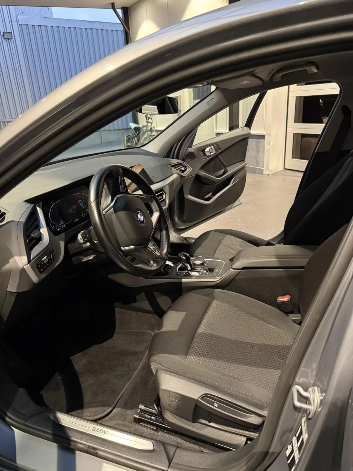 118i Business Edition