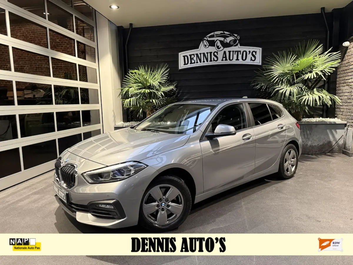BMW 1-serie 2023 Benzine Automatisch leasen