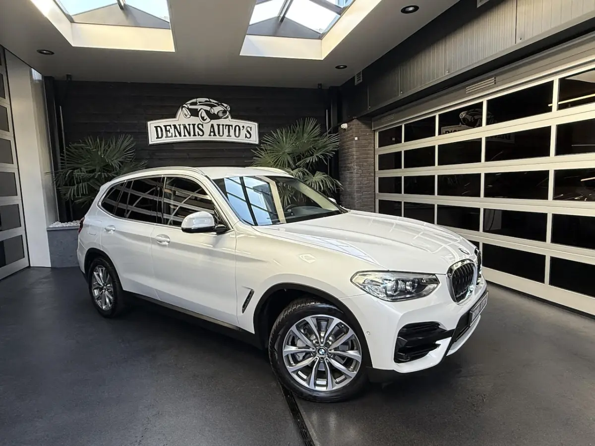 xDrive30e advantage