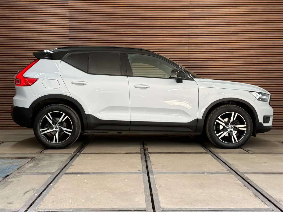 1.5 T3 R-Design | Pano | Winterpakket | Elektr voorstoelen+memory | Camera | Carplay