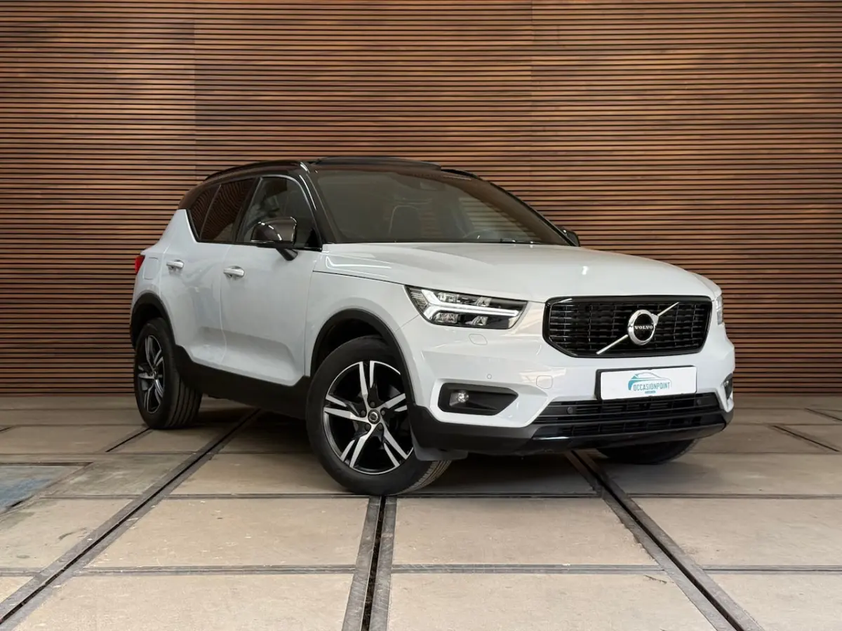 1.5 T3 R-Design | Pano | Winterpakket | Elektr voorstoelen+memory | Camera | Carplay