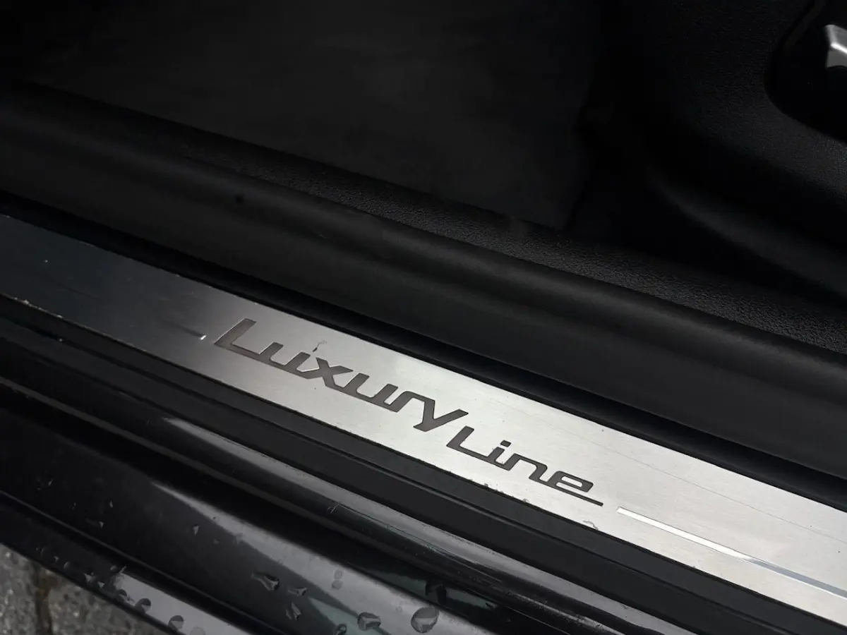 520i High Executive | Stoelverwarming | Memory | Navi | PDC | Climate | Cruise | Dealer On