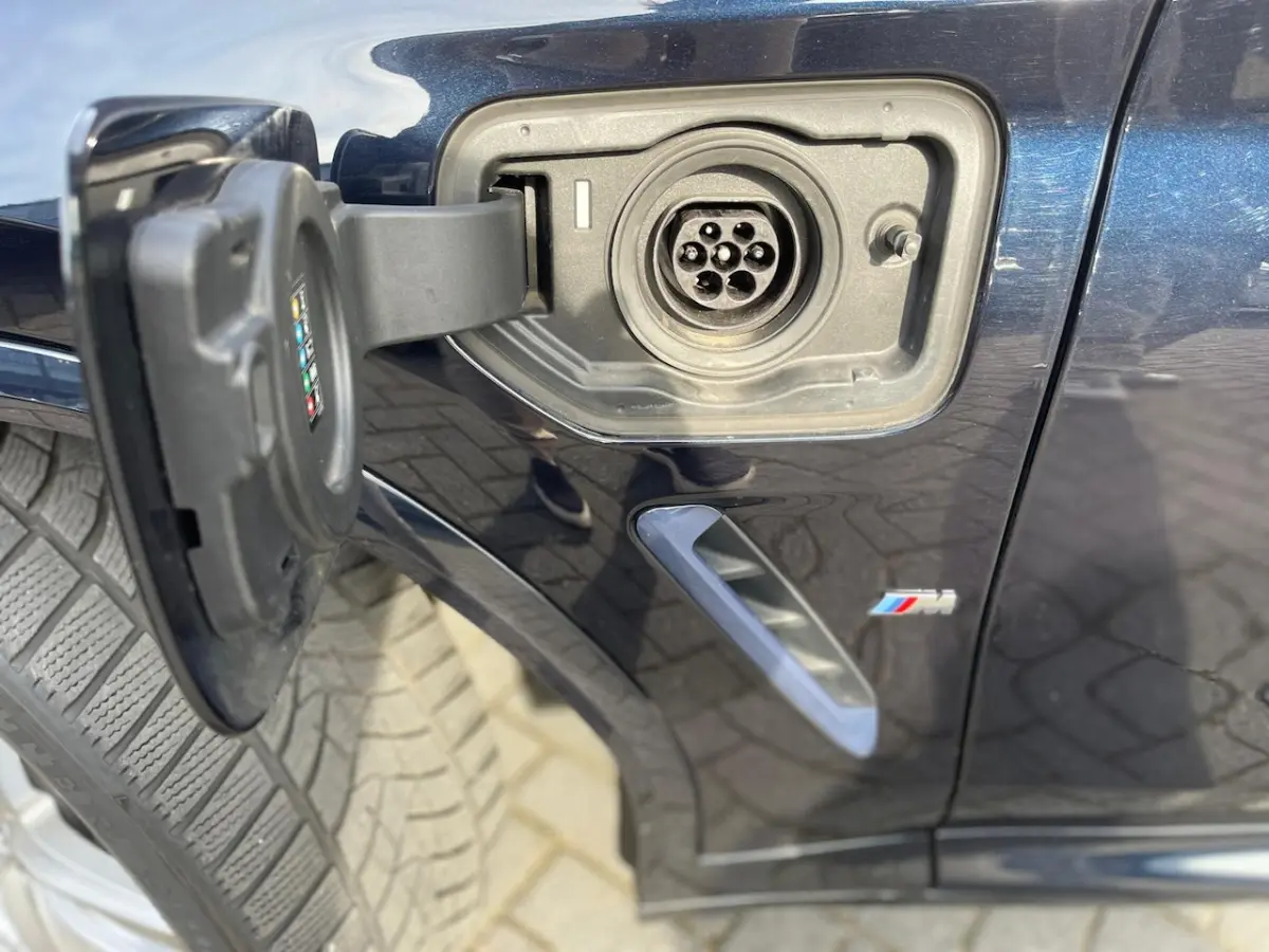 Plug-in Hybrid M-Sport | Panorama | Camera | Leder | Trekhaak