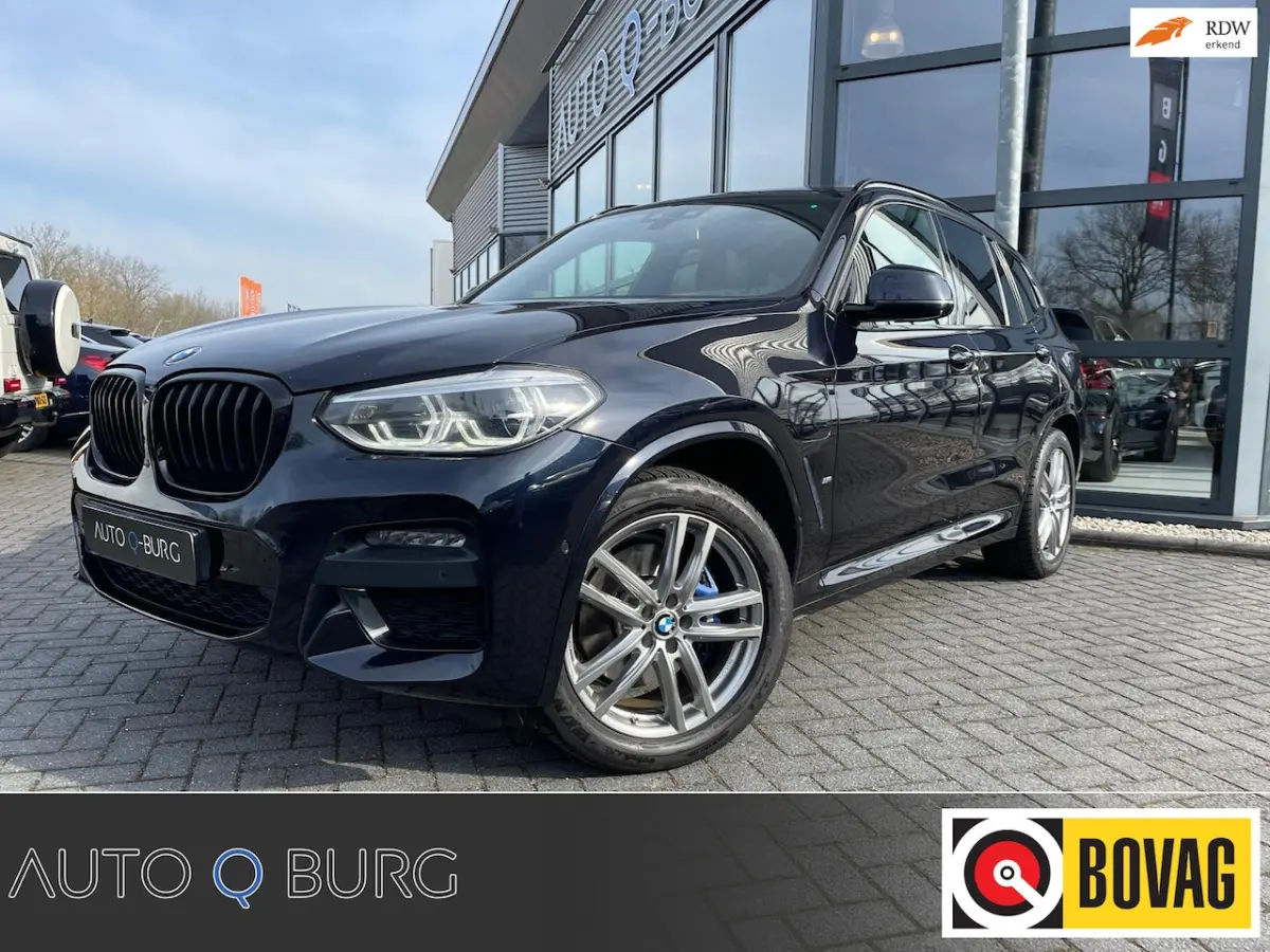 Plug-in Hybrid M-Sport | Panorama | Camera | Leder | Trekhaak