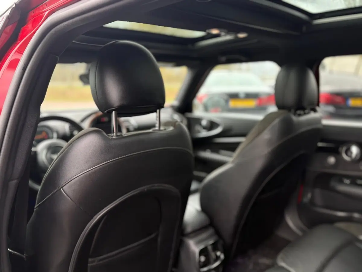 1.5 Cooper Chili Serious Business | Panorama | Harmen Kardon | Navi | Keyless | Camera | D