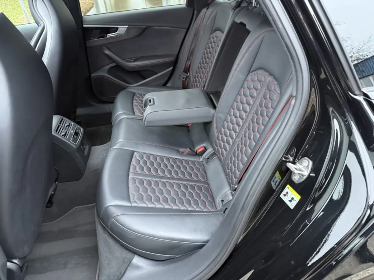 RS4 2.9 TFSI quattro Pano/Ceramic/360/B&O