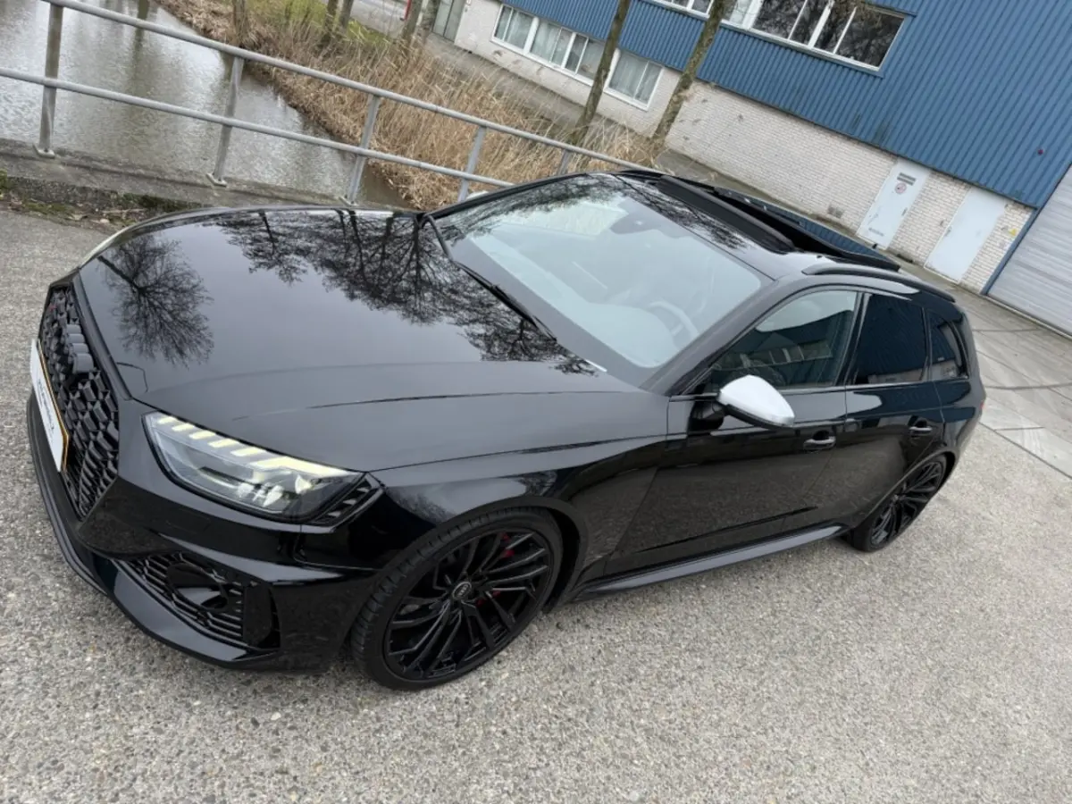 RS4 2.9 TFSI quattro Pano/Ceramic/360/B&O