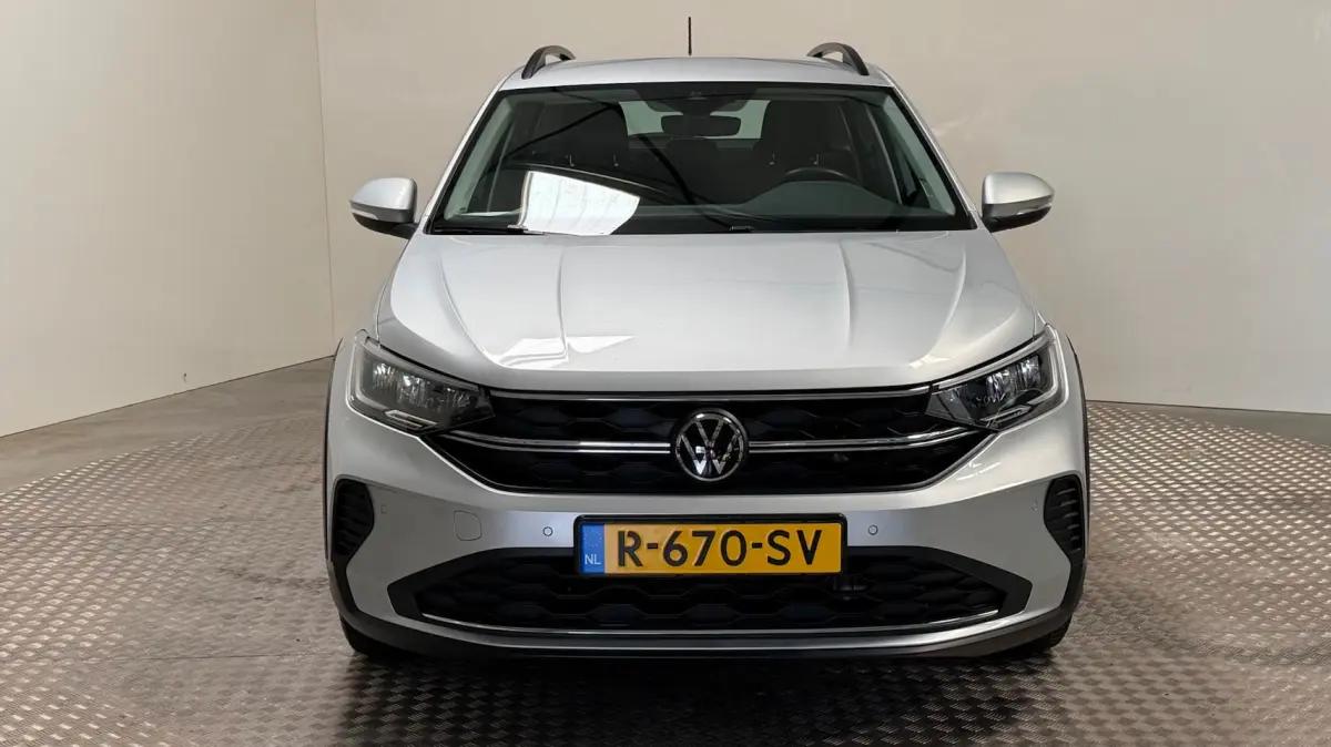 1.0 TSI Life benzine automaat navigatie carplay parkeersensoren cruisecontrole