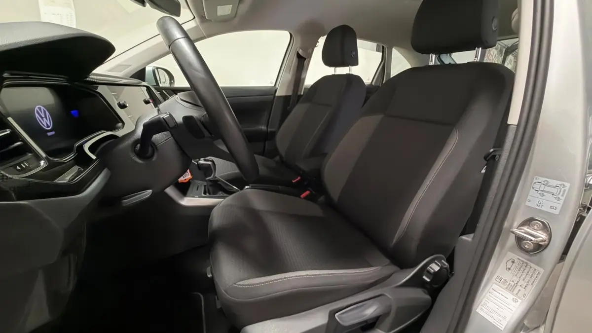 1.0 TSI Life benzine automaat navigatie carplay parkeersensoren cruisecontrole