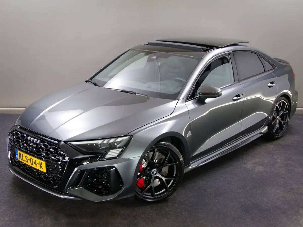 Limousine 2.5 TFSI quattro (CARBON IN- & EXTERIEUR, B&O, ACC, PANO, HUD, HD LED-MATRIX, SF