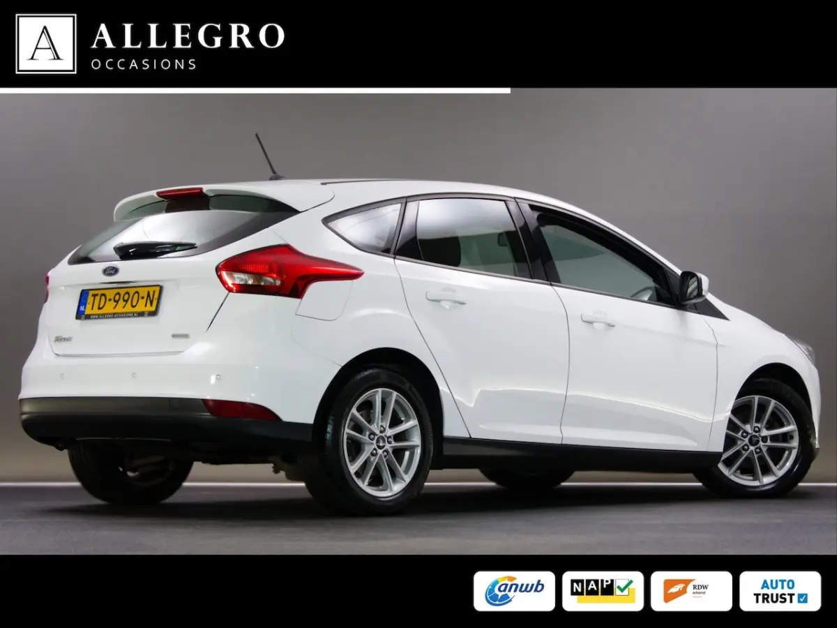 1.0 EcoBoost Trend Edition Business (APPLE CARPLAY / ANDROID AUTO, CRUISE CONTROL, NAVIGAT
