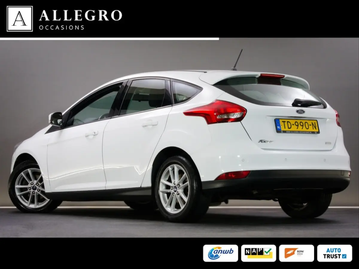 1.0 EcoBoost Trend Edition Business (APPLE CARPLAY / ANDROID AUTO, CRUISE CONTROL, NAVIGAT