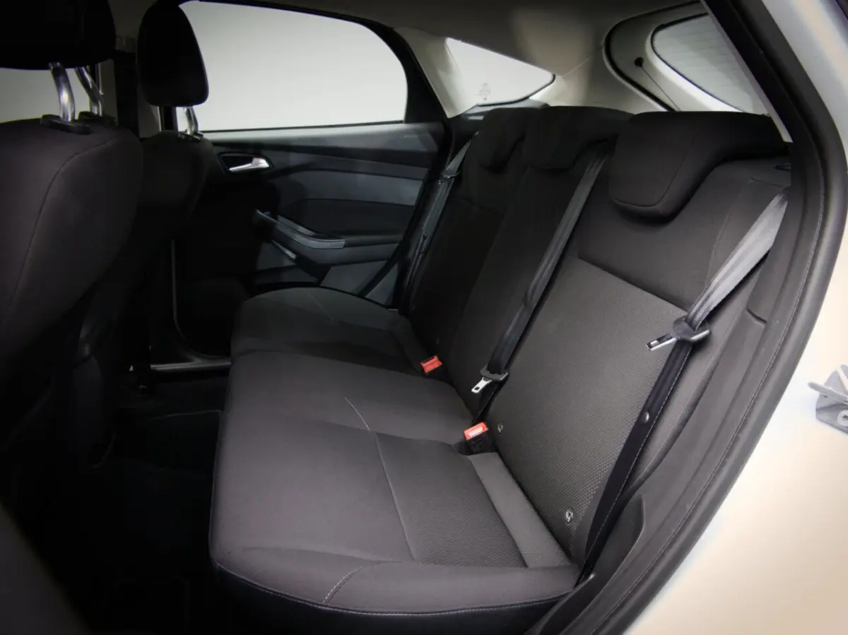 1.0 EcoBoost Trend Edition Business (APPLE CARPLAY / ANDROID AUTO, CRUISE CONTROL, NAVIGAT