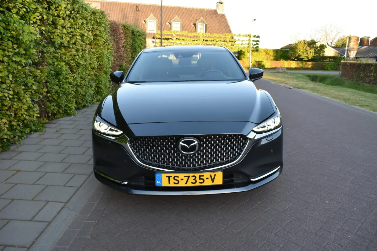 6 2.0 SkyActiv-G 165 Signature FULL SUBLIEME STAAT