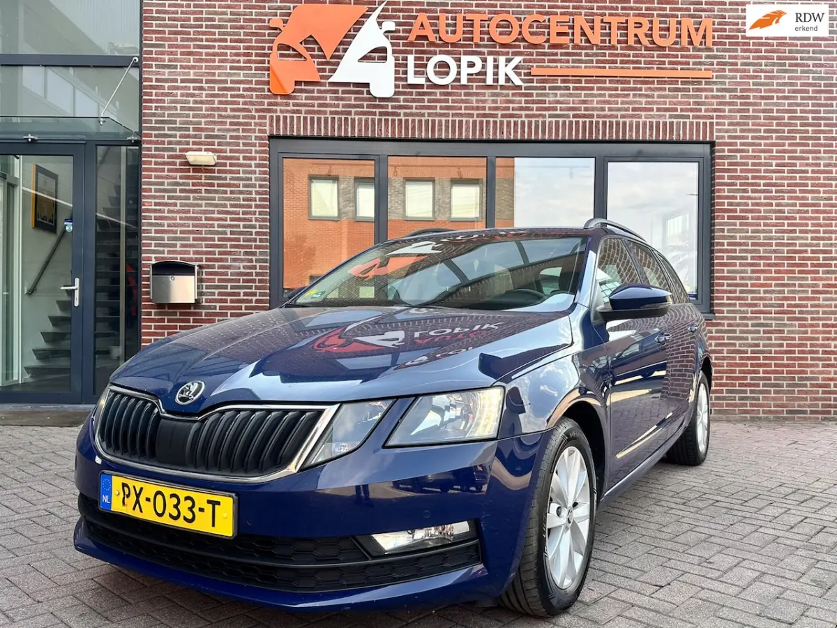 Škoda Octavia Combi leasen