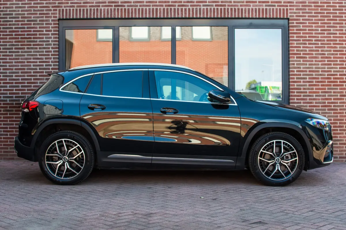 250+ AMG Line 71 kWh