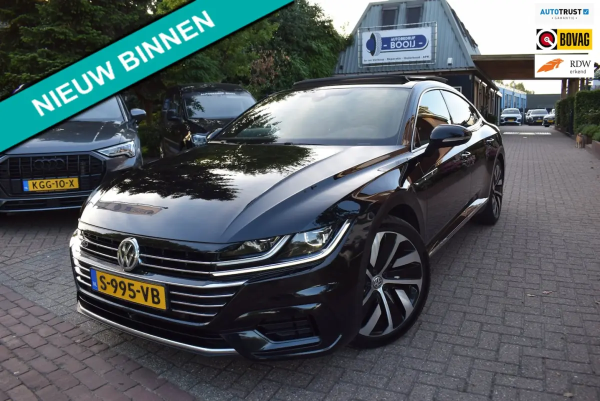 2.0 TSI R-LINE PANO DAK/ADAP CRUISE/NAVI/AIRCO-ECC/CARPLAY/CAMERA/XENON/BLUETOOTHTREKH/PDC