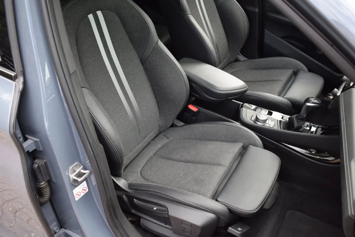 XDrive25e M SPORT AUTOM/PANO DAK/CRUISE/NAVI/AIRCO ECC/XENON/CAMERA/BLUETOOTH/PDC V/LMW 19