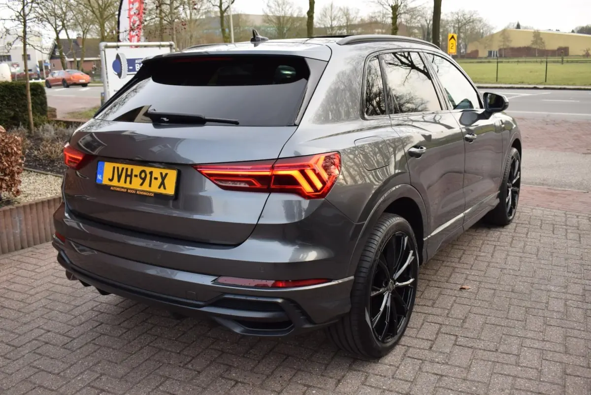 45 TFSI e S edition AUTOM/PANO DAK/CRUISE/NAVI/AIRCO-ECC/PDC V+A/CARPLAY/CAMERA/MATRIX/BLU