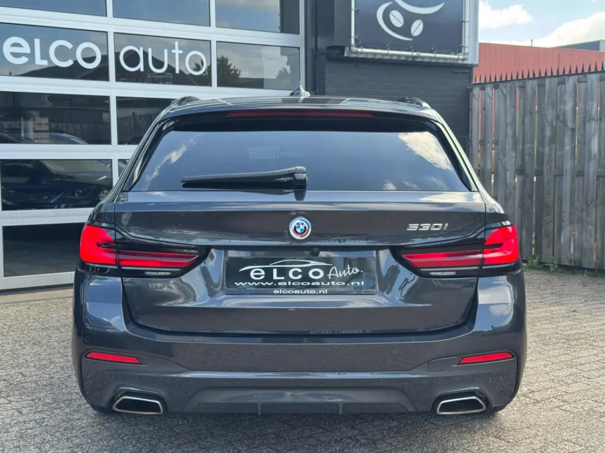 530i M-Sport / Pano / ACC