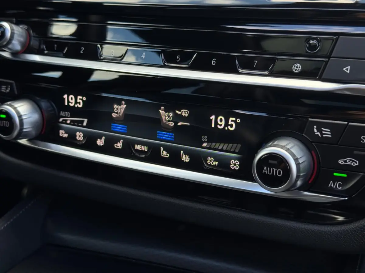 530i M-Sport / Pano / ACC