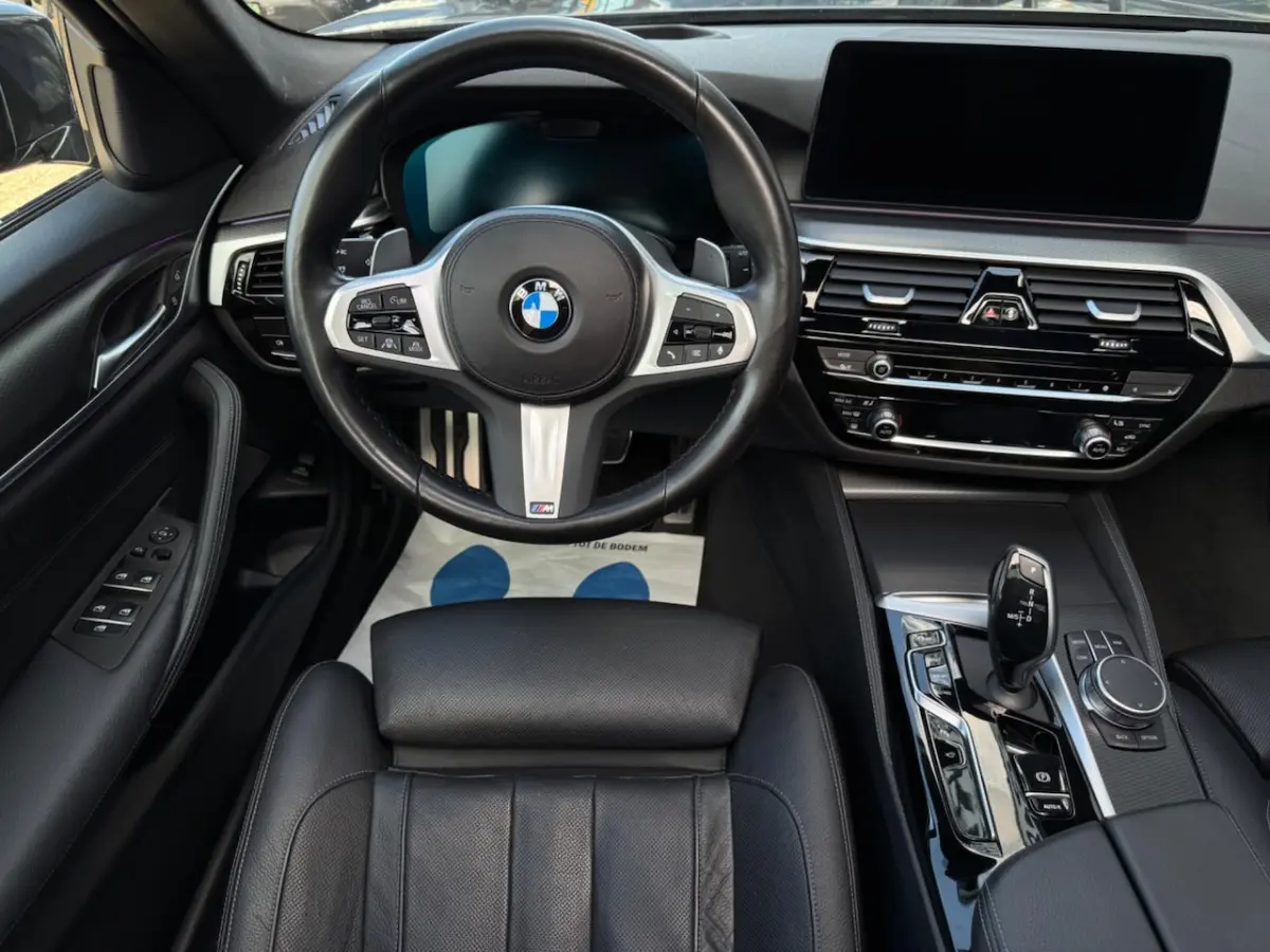 530i M-Sport / Pano / ACC