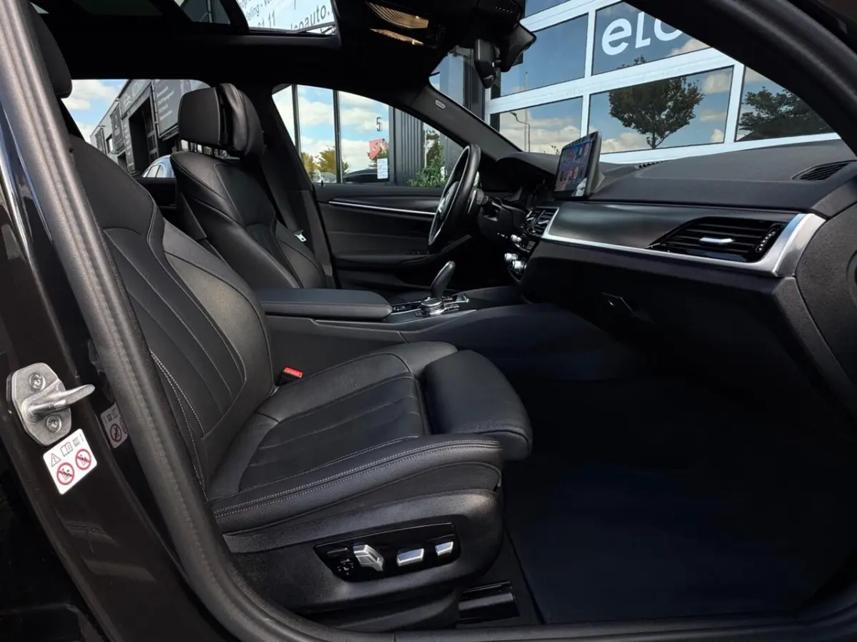 530i M-Sport / Pano / ACC