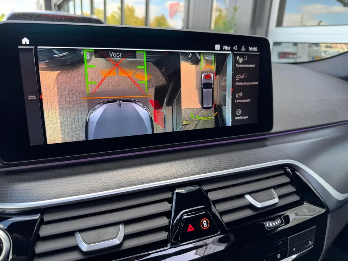530i M-Sport / Pano / ACC
