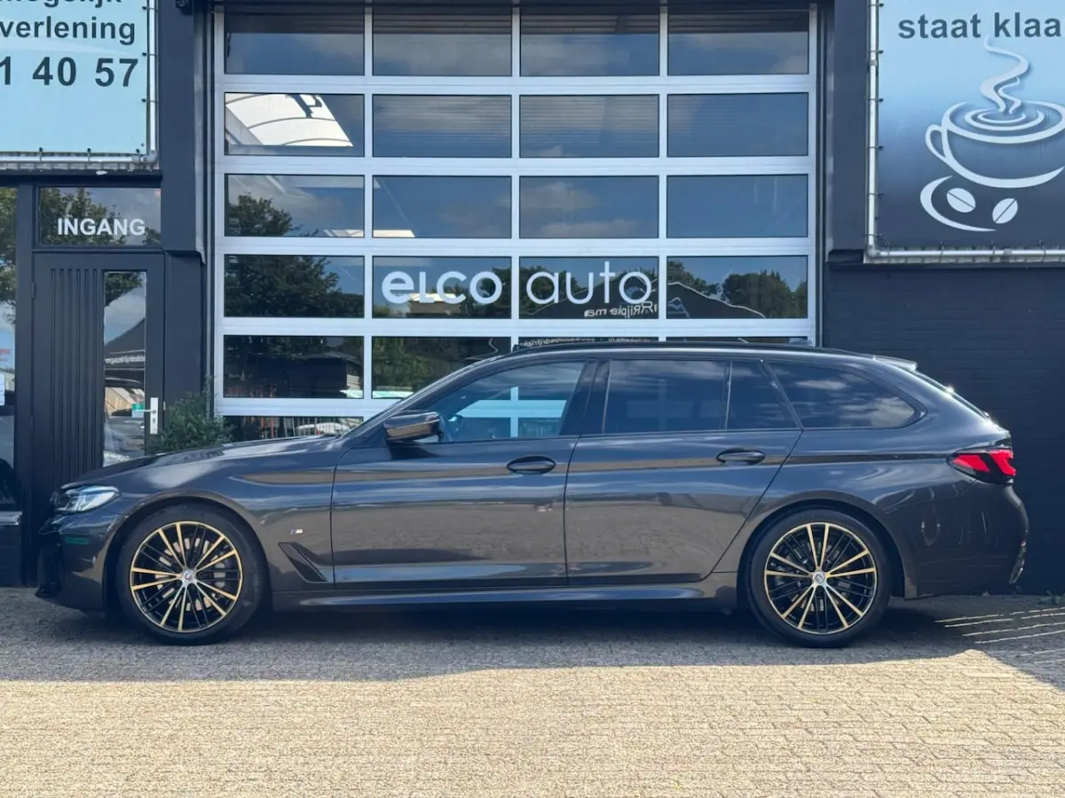 530i M-Sport / Pano / ACC