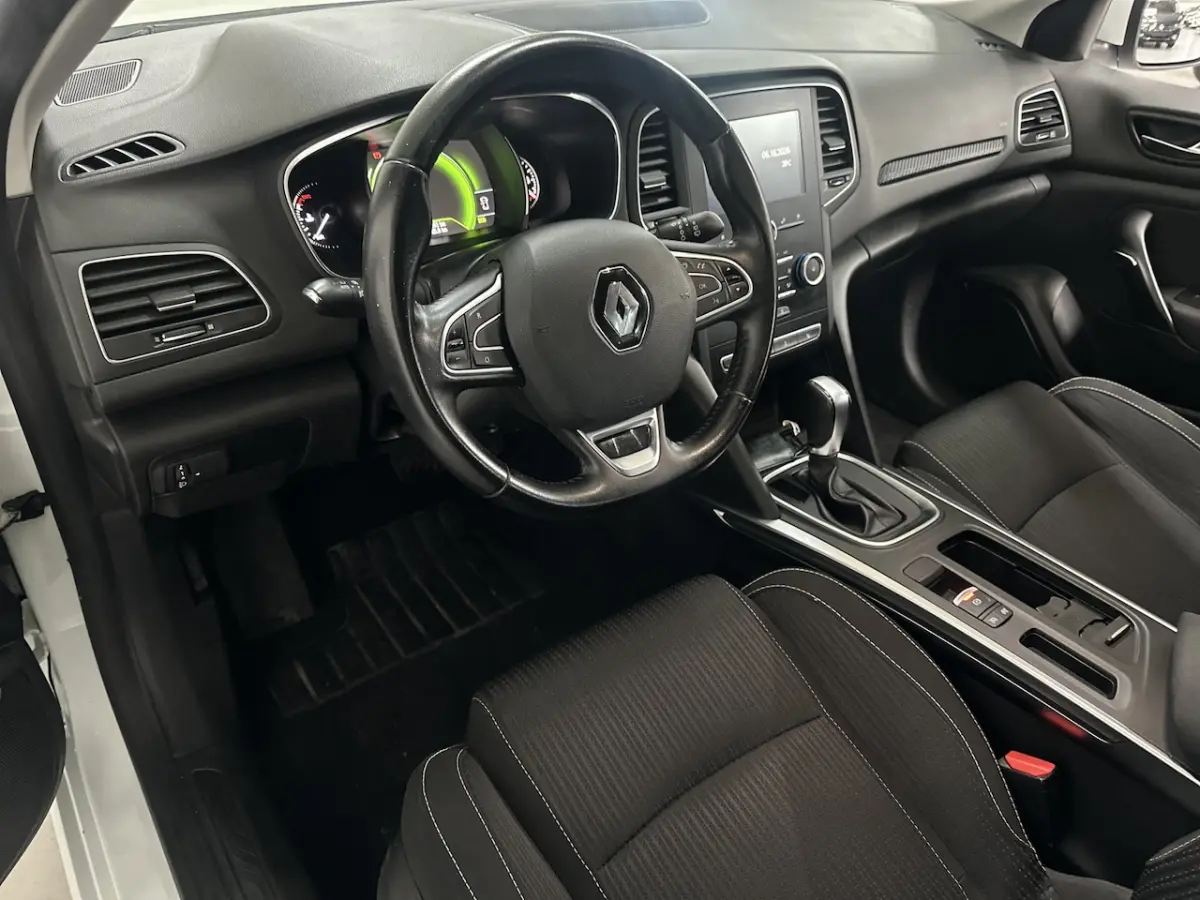 1.2 TCe Bose CLIMA / CRUISE / NAVI / Dealer onderhouden