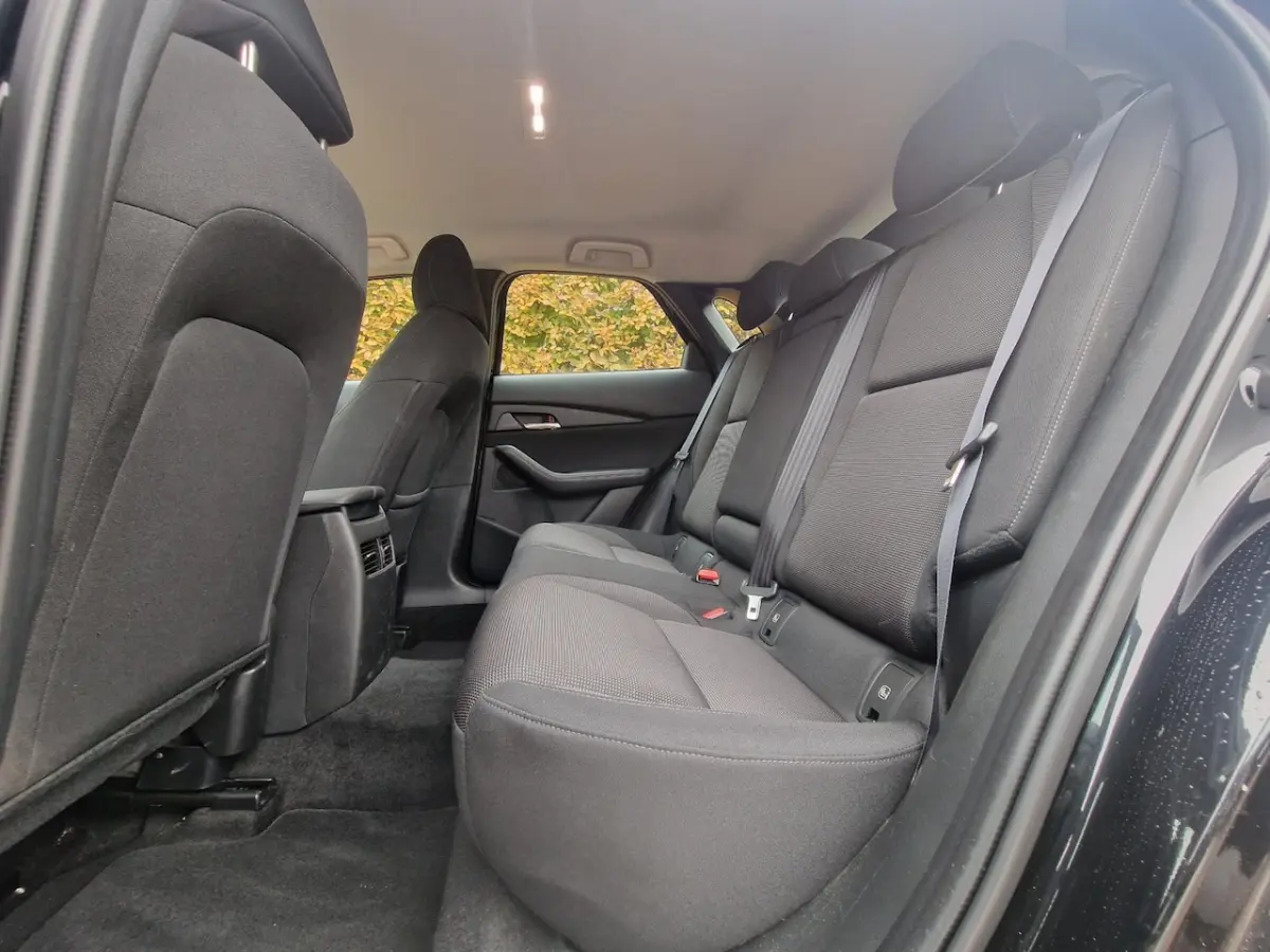 2.0 e-SkyActiv-X Comfort AUTOMAAT*Navigatie*Camera*PDC*Climate control*Cruise control