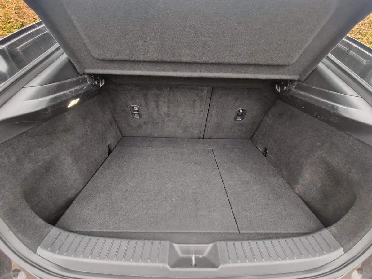 2.0 e-SkyActiv-X Comfort AUTOMAAT*Navigatie*Camera*PDC*Climate control*Cruise control