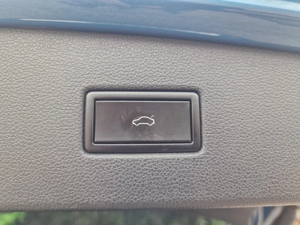 2.0 TSI 4Motion Highline AUTOMAAT*Geheugenstoel 2x*Leder*Navigatie*Camera*PDC*Cruise contr