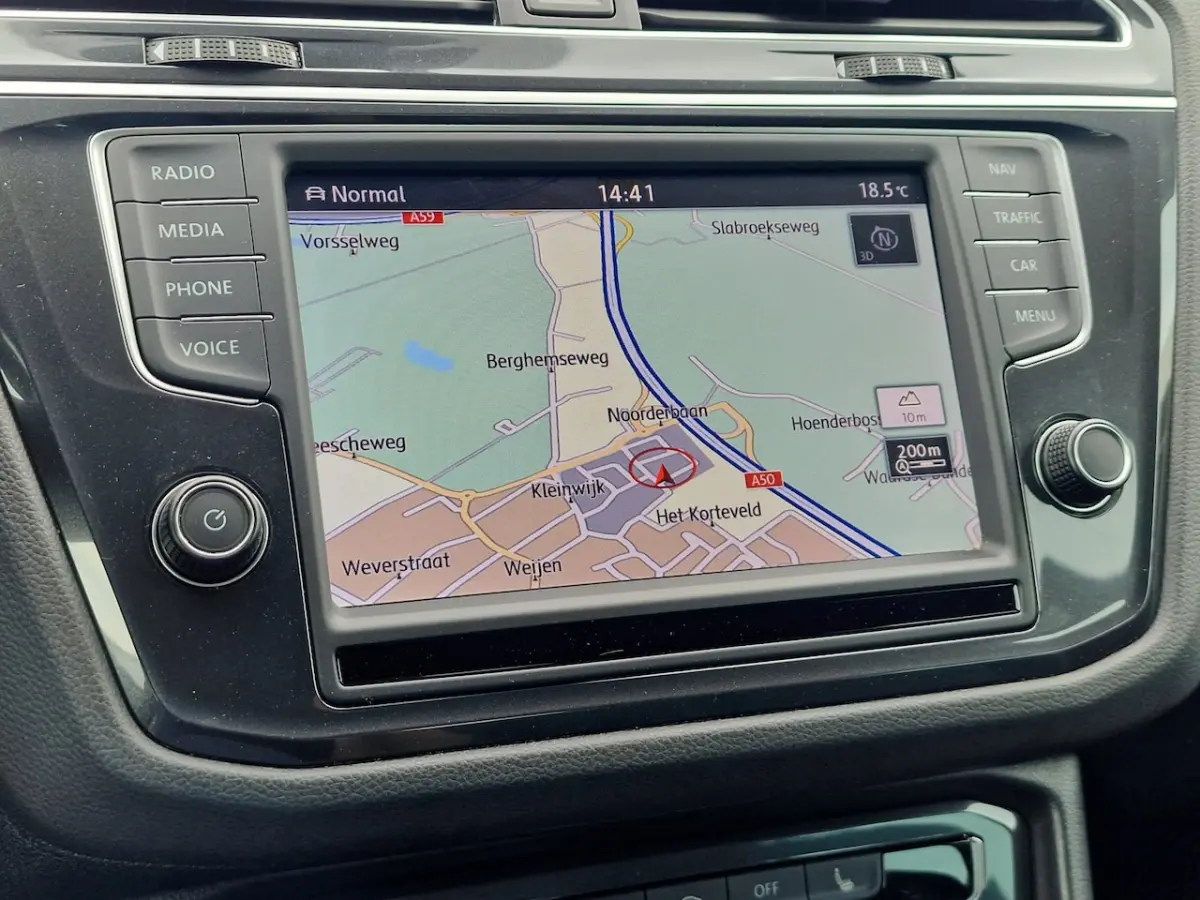 2.0 TSI 4Motion Highline AUTOMAAT*Geheugenstoel 2x*Leder*Navigatie*Camera*PDC*Cruise contr
