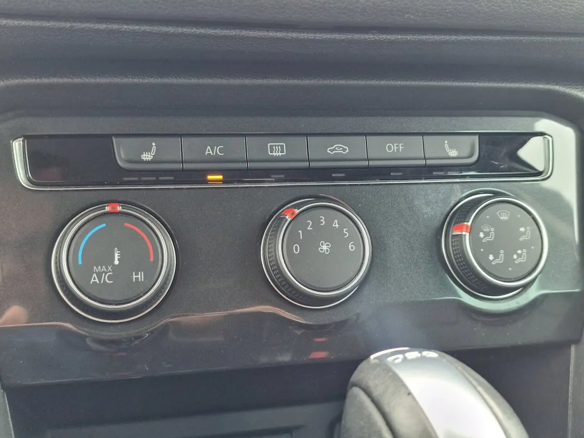 2.0 TSI 4Motion Highline AUTOMAAT*Geheugenstoel 2x*Leder*Navigatie*Camera*PDC*Cruise contr