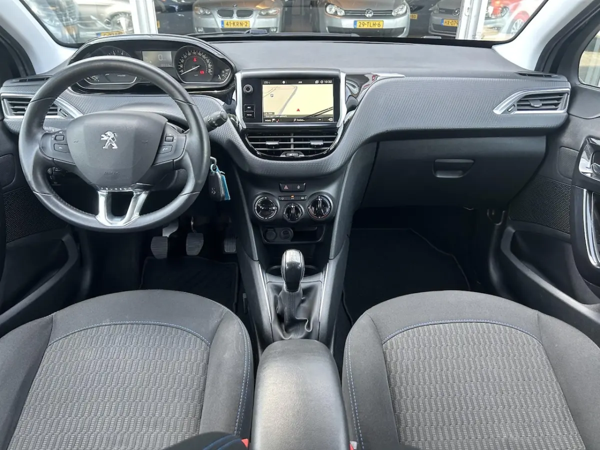 1.2 PureTech Signature 100% dealer/airco/cruise control/Carplay/parkeer sensor/TOP CONDITI
