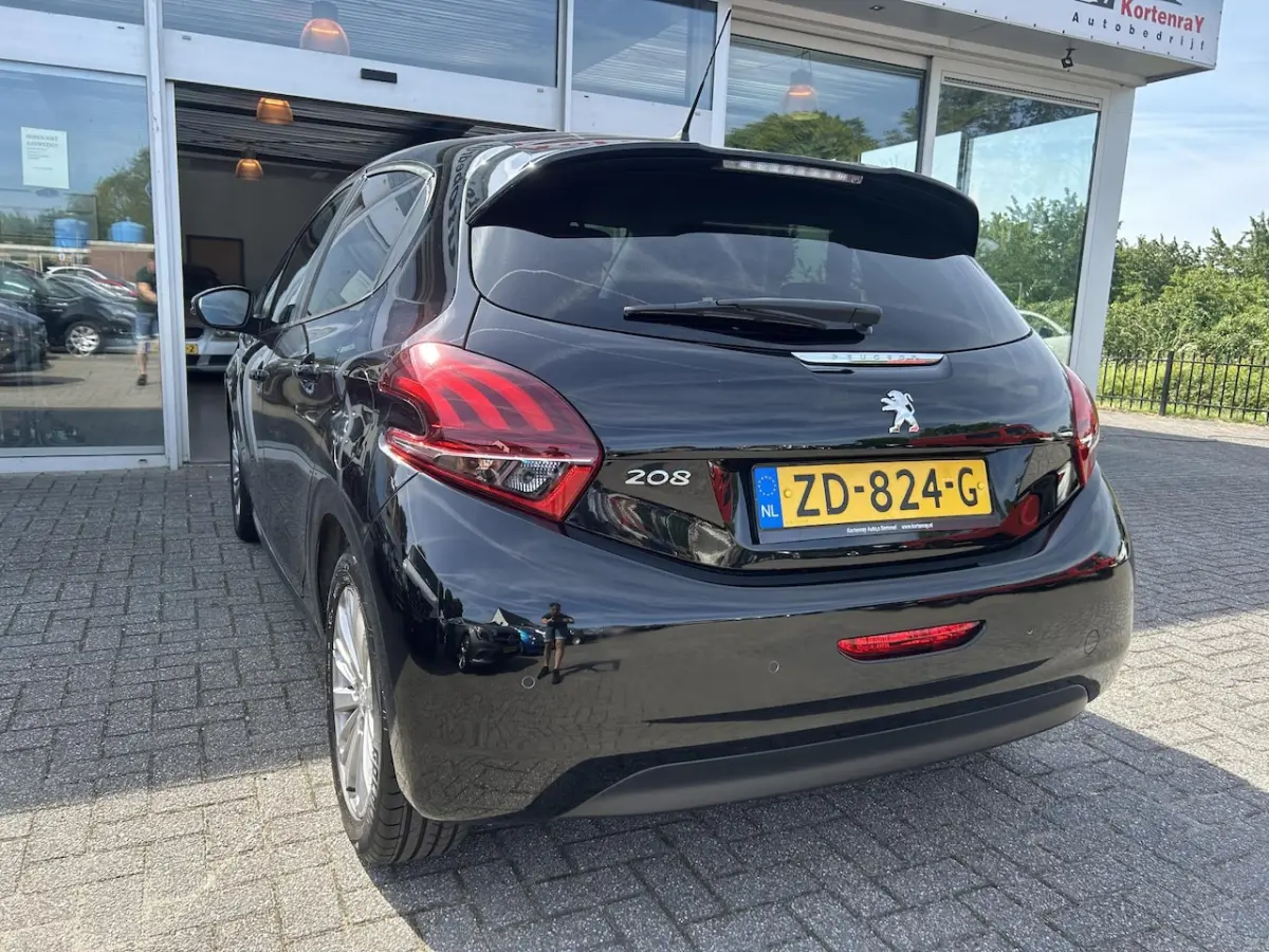1.2 PureTech Signature 100% dealer/airco/cruise control/Carplay/parkeer sensor/TOP CONDITI